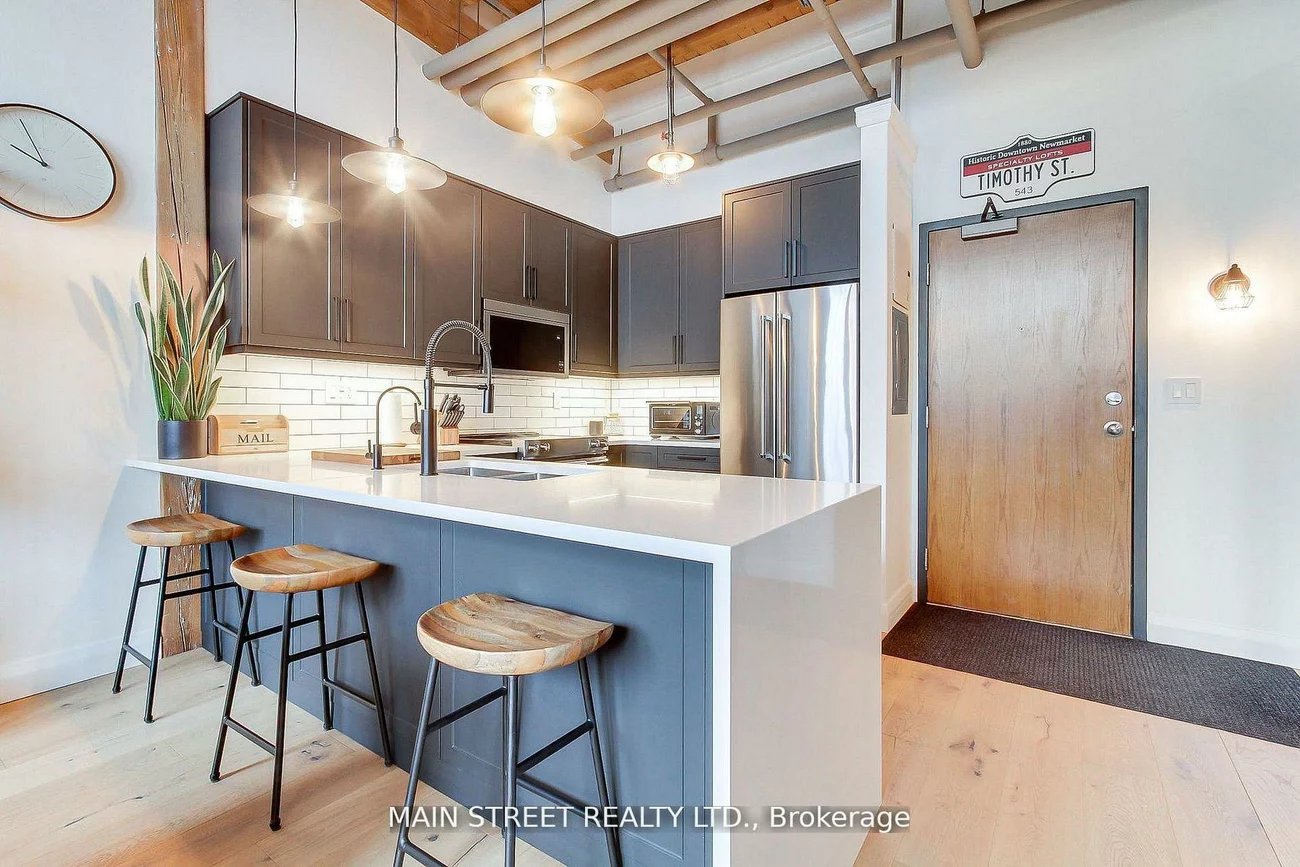 543, Timothy, Central Newmarket, Newmarket