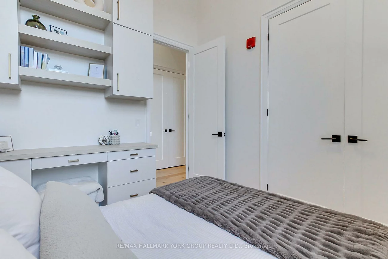 400, Park, Central Newmarket, Newmarket
