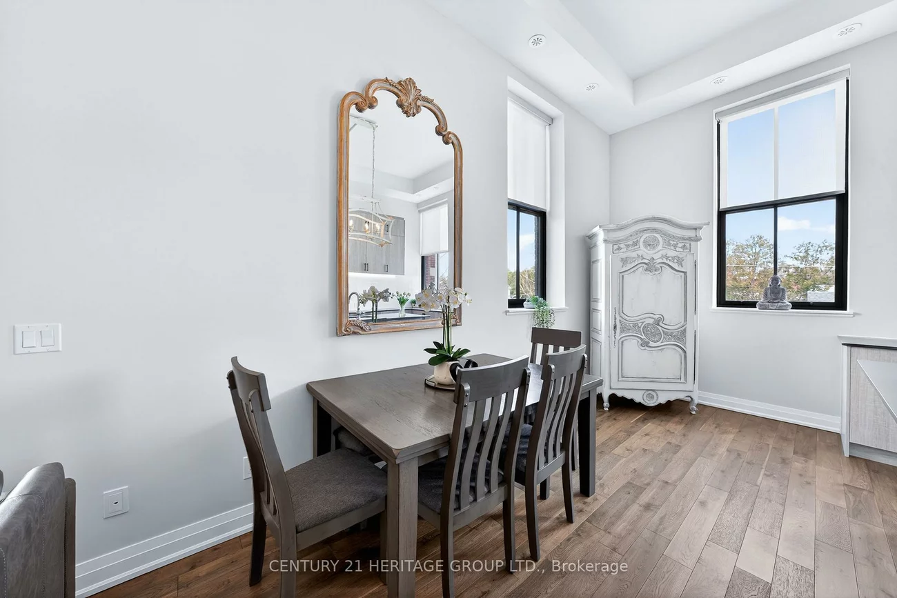 400, Park, Central Newmarket, Newmarket