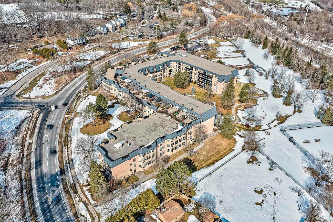 155, Main, Bristol-London, Newmarket