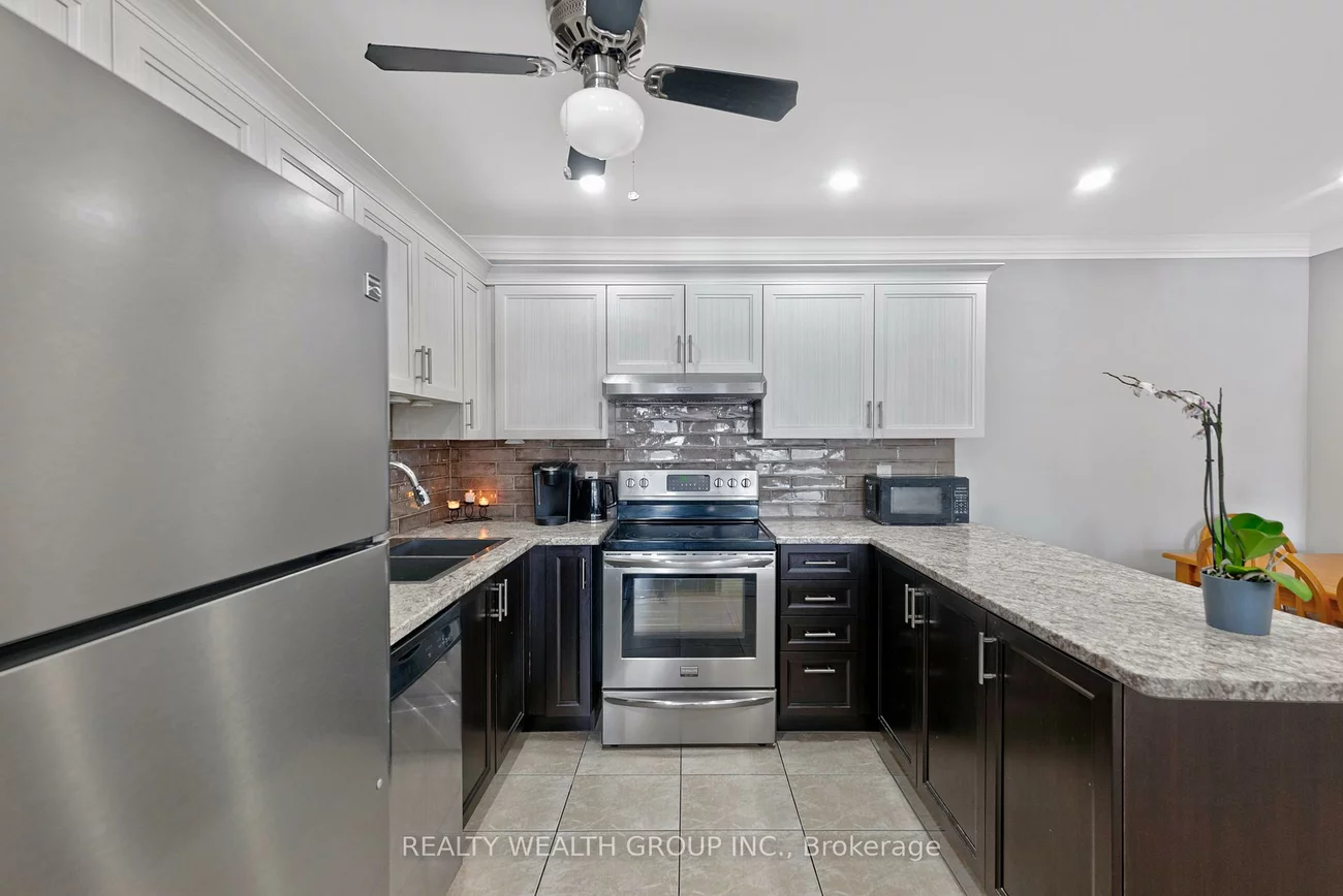 155, Main, Bristol-London, Newmarket