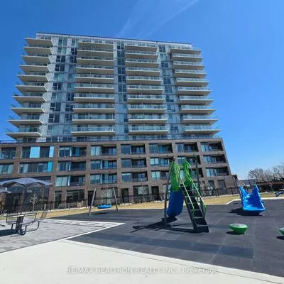 185, Deerfield, Central Newmarket, Newmarket