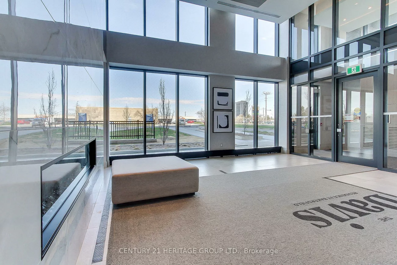 185, Deerfield, Central Newmarket, Newmarket