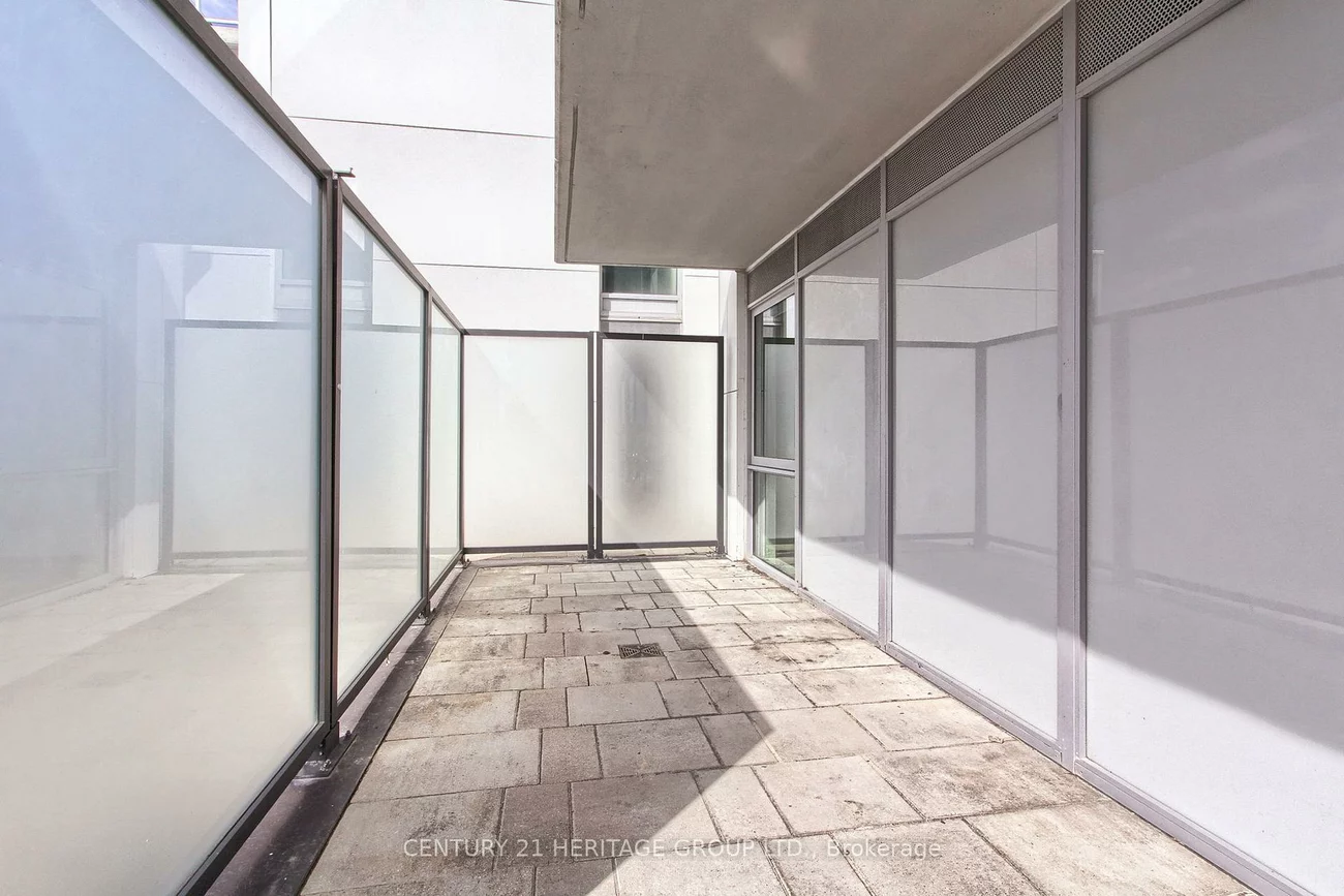 185, Deerfield, Central Newmarket, Newmarket