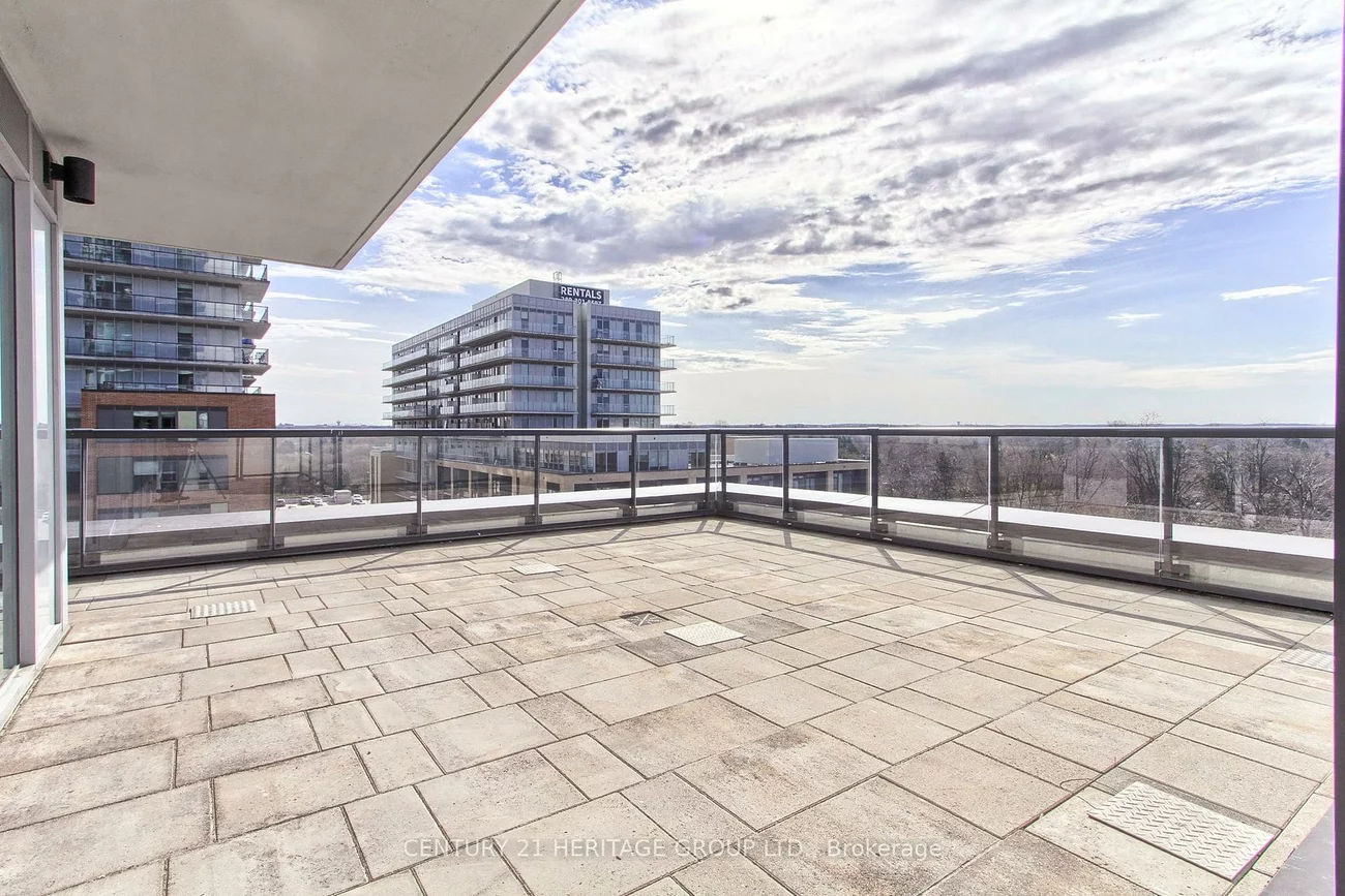 185, Deerfield, Central Newmarket, Newmarket