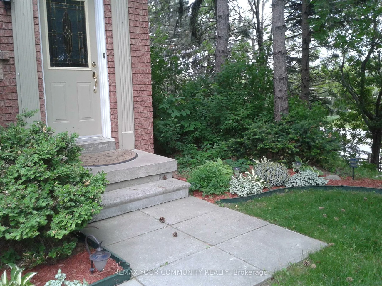 923, Caribou Valley, Armitage, Newmarket