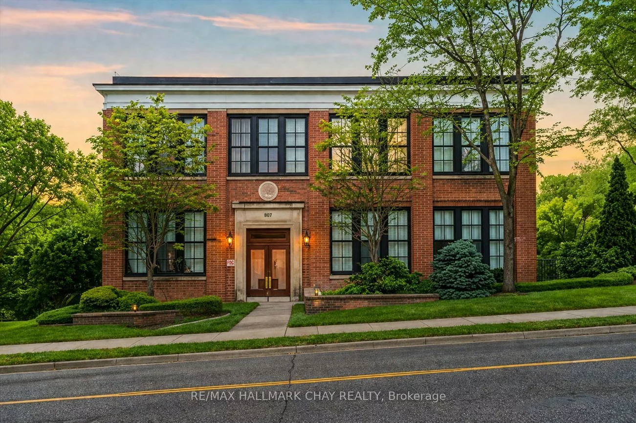 543, Timothy, Central Newmarket, Newmarket