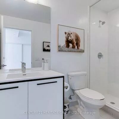 185, Deerfield, Central Newmarket, Newmarket