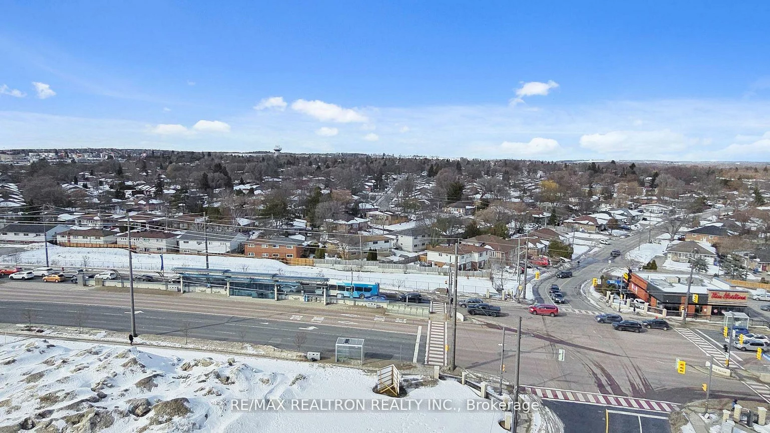 185, Deerfield, Central Newmarket, Newmarket