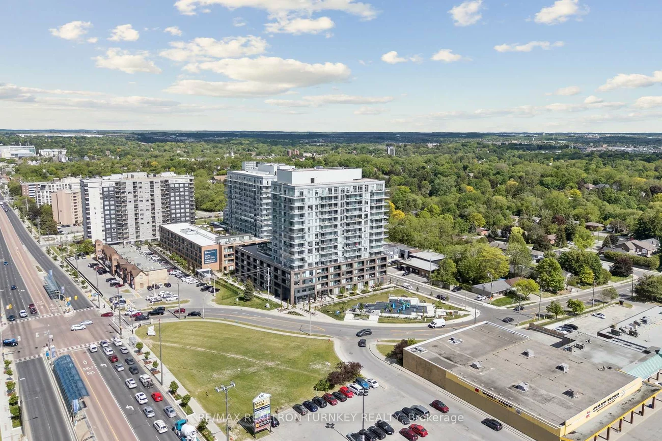 185, Deerfield, Central Newmarket, Newmarket