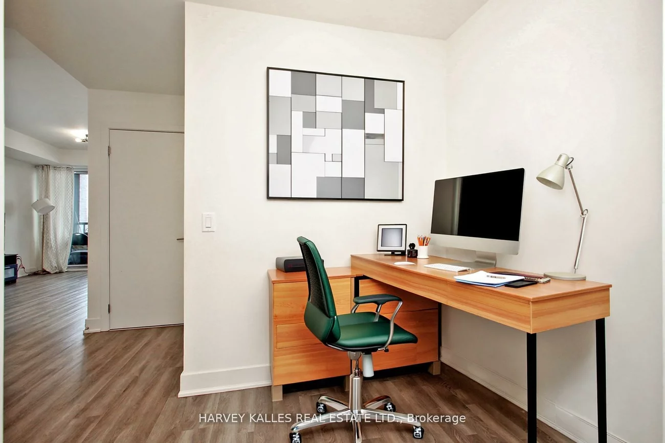 185, Deerfield, Central Newmarket, Newmarket