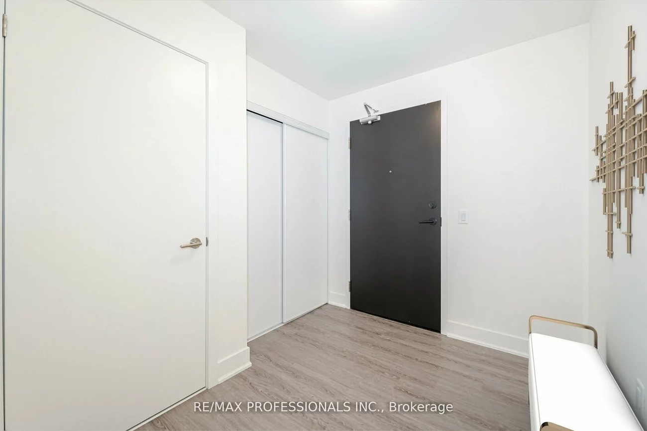 185, Deerfield, Central Newmarket, Newmarket