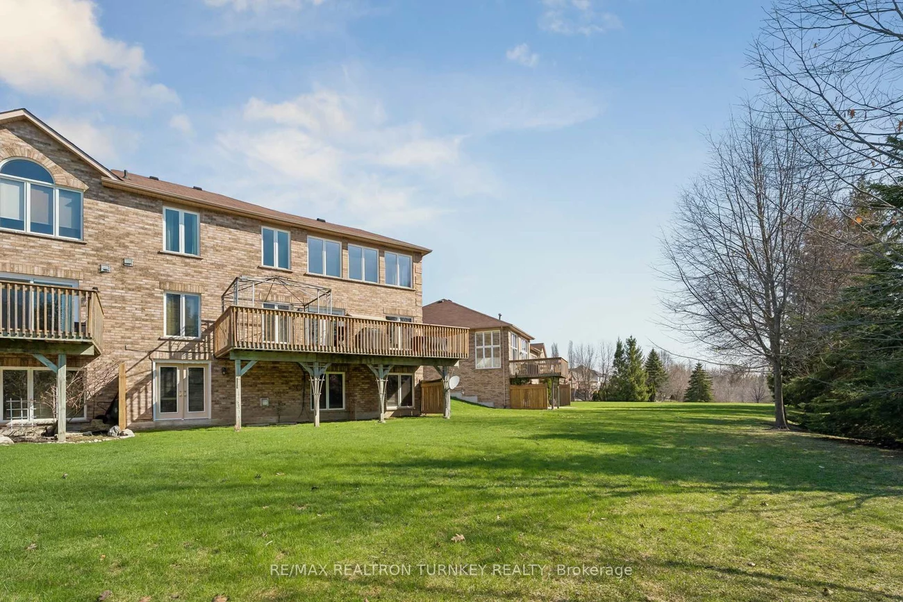 440, Morley Cook, Stonehaven-Wyndham, Newmarket