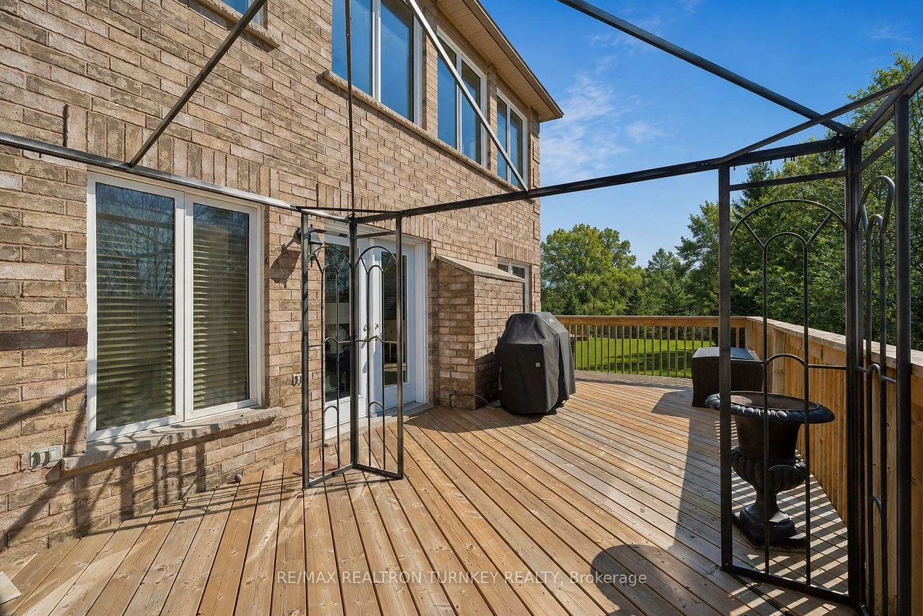 440, Morley Cook, Stonehaven-Wyndham, Newmarket