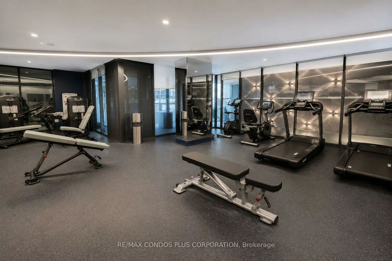 185, Deerfield, Central Newmarket, Newmarket