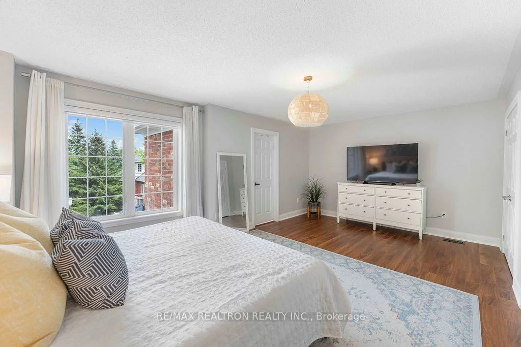 678, Skye, Stonehaven-Wyndham, Newmarket