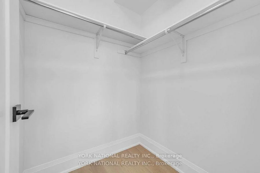 59, Charles, Central Newmarket, Newmarket