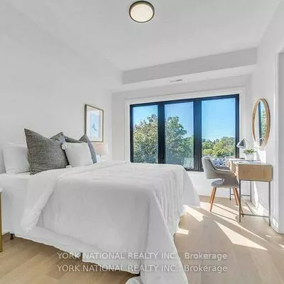 59, Charles, Central Newmarket, Newmarket