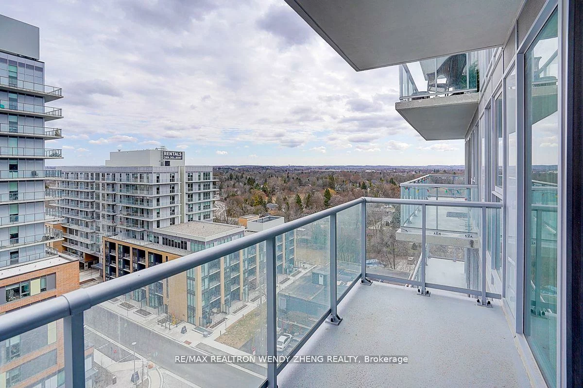 185, Deerfield, Central Newmarket, Newmarket