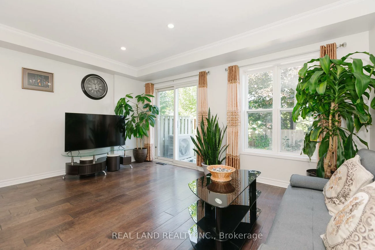 697, Limpert, Gorham-College Manor, Newmarket