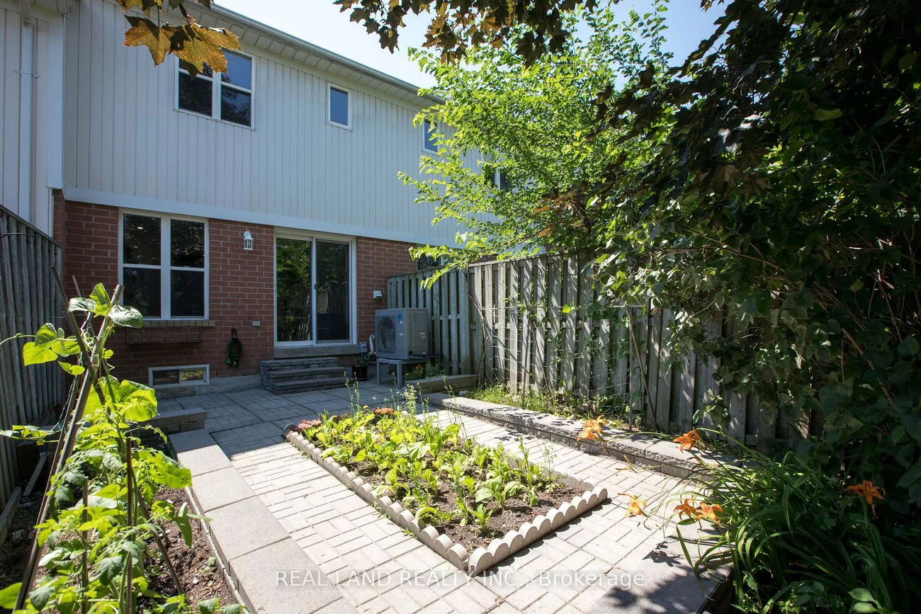 697, Limpert, Gorham-College Manor, Newmarket