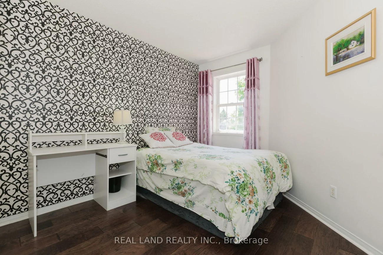 697, Limpert, Gorham-College Manor, Newmarket