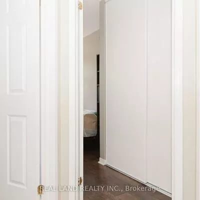 697, Limpert, Gorham-College Manor, Newmarket
