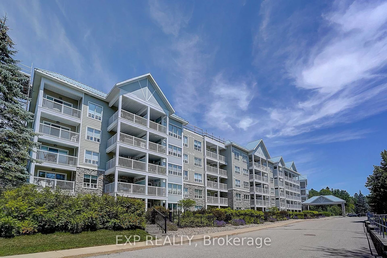 900, Bogart Mill, Gorham-College Manor, Newmarket