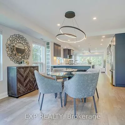 900, Bogart Mill, Gorham-College Manor, Newmarket