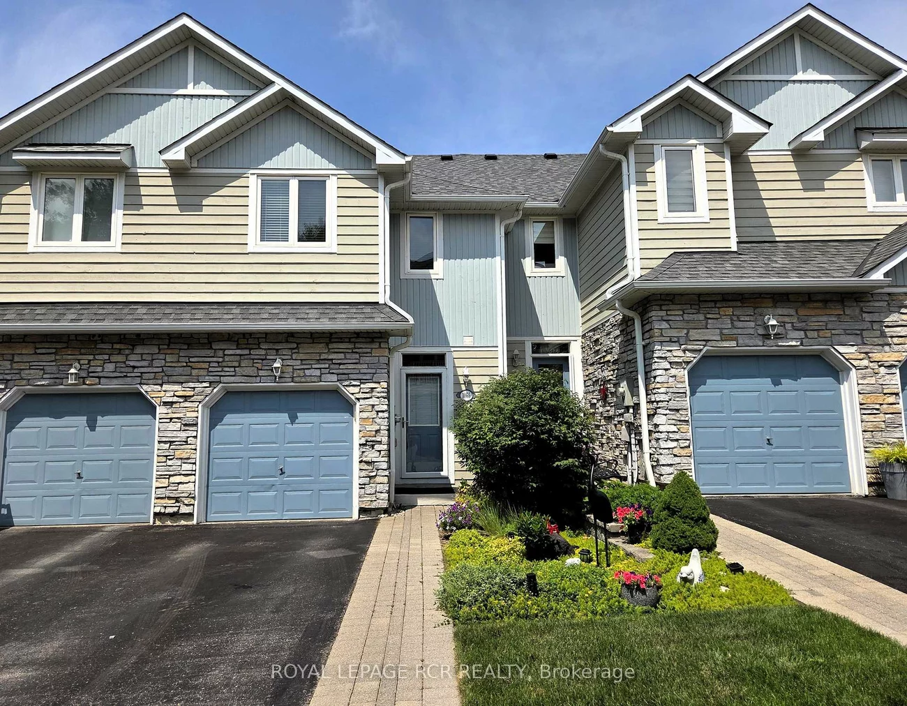 1065, On Bogart, Gorham-College Manor, Newmarket