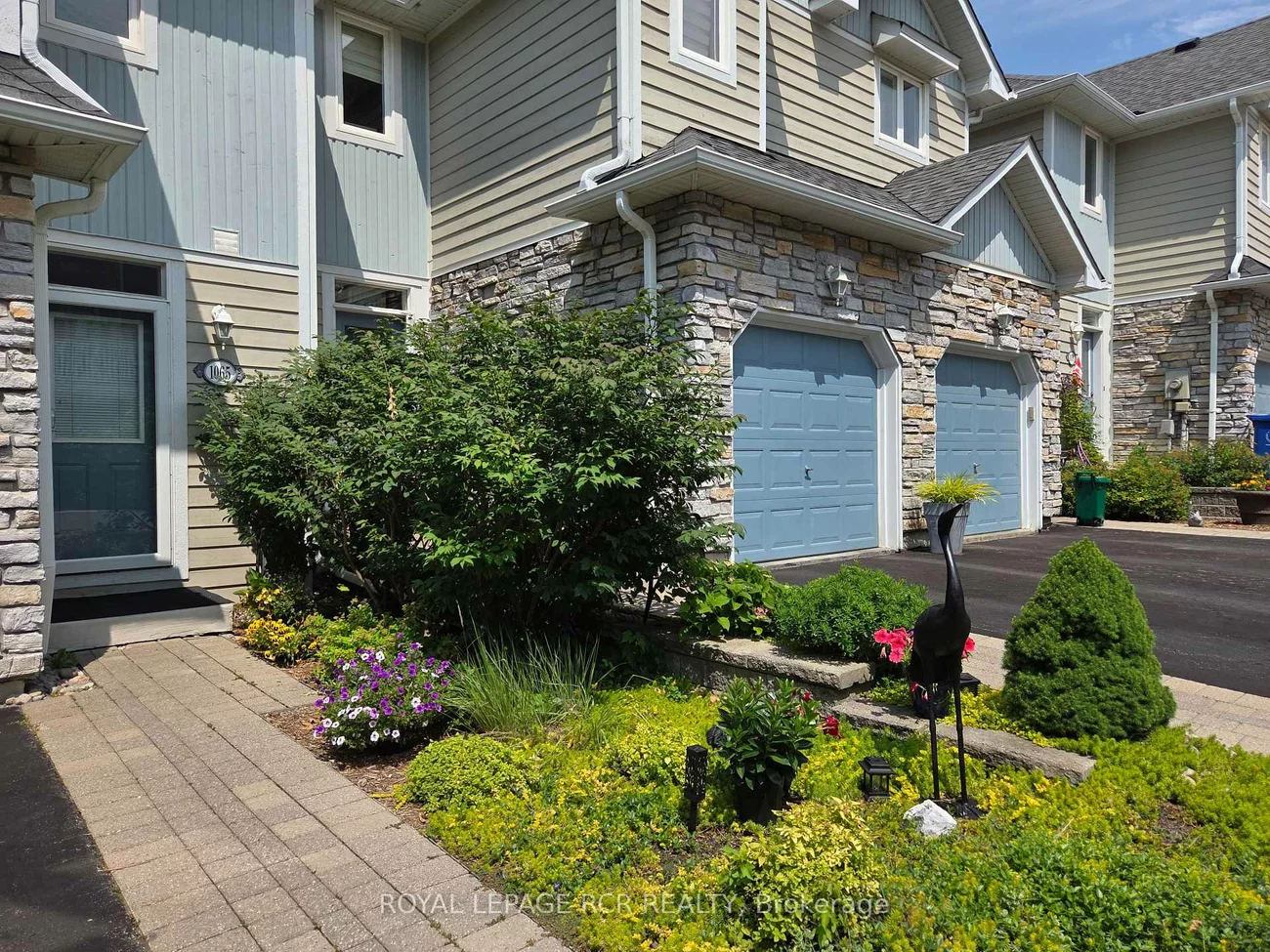 1065, On Bogart, Gorham-College Manor, Newmarket