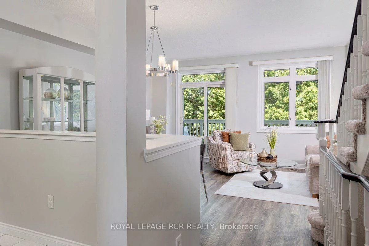 1065, On Bogart, Gorham-College Manor, Newmarket