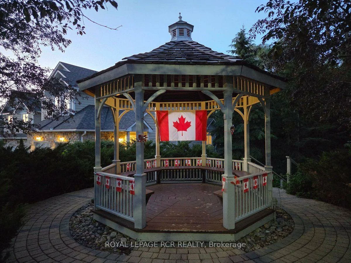 1065, On Bogart, Gorham-College Manor, Newmarket