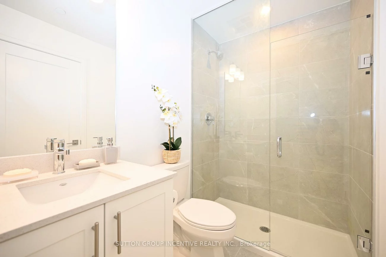 705, Davis, Huron Heights-Leslie Valley, Newmarket