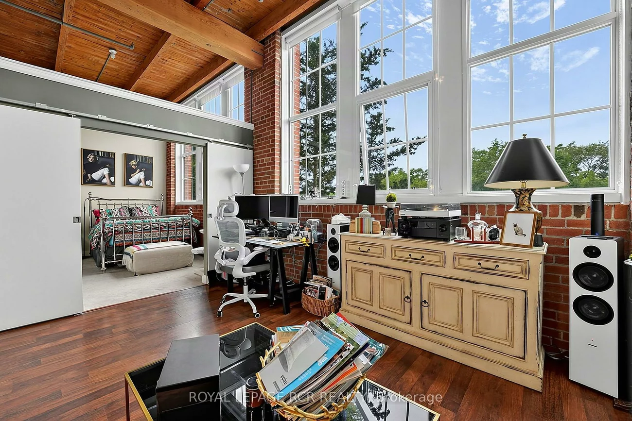 543, Timothy, Central Newmarket, Newmarket