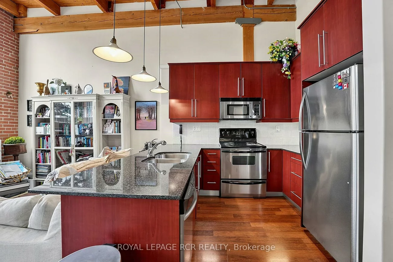 543, Timothy, Central Newmarket, Newmarket