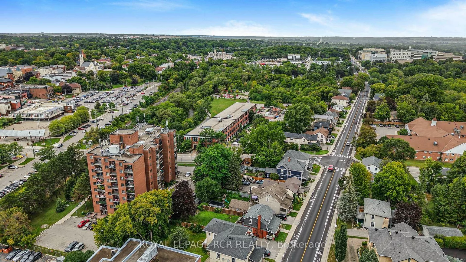 543, Timothy, Central Newmarket, Newmarket