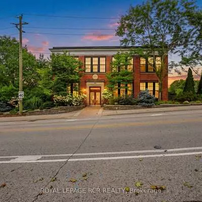 543, Timothy, Central Newmarket, Newmarket