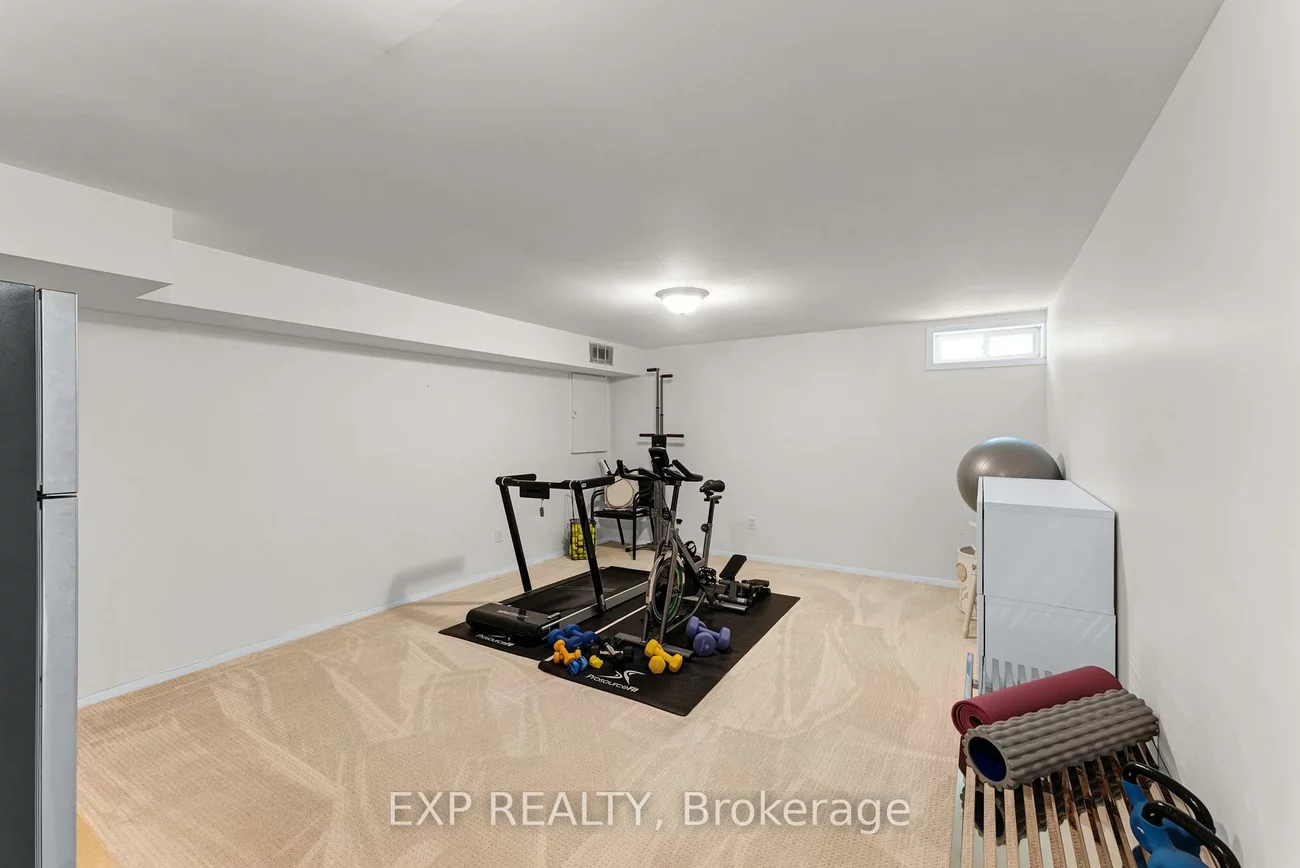 115, Main, Central Newmarket, Newmarket