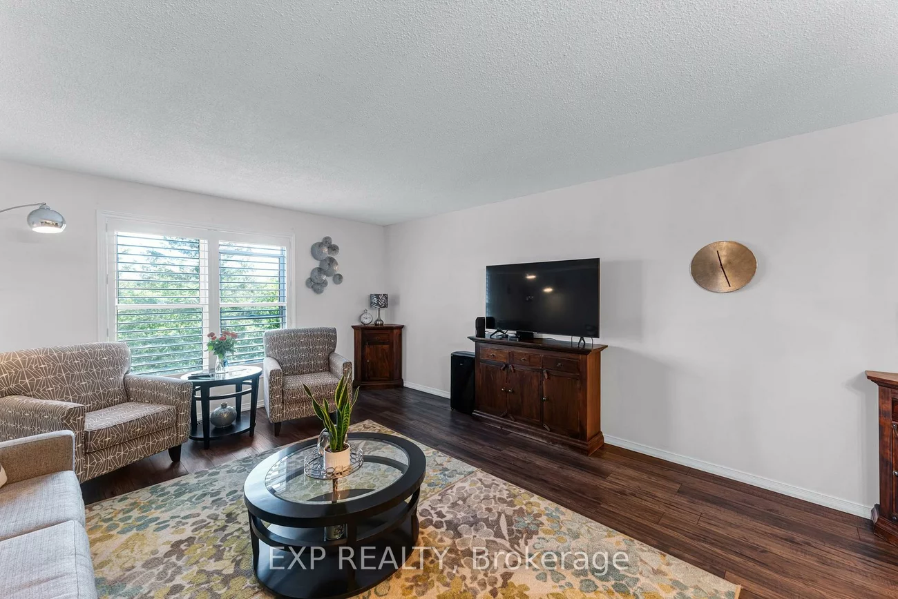 115, Main, Central Newmarket, Newmarket