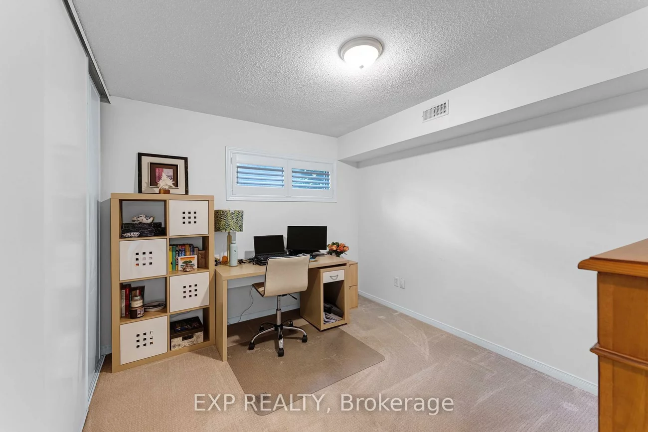115, Main, Central Newmarket, Newmarket