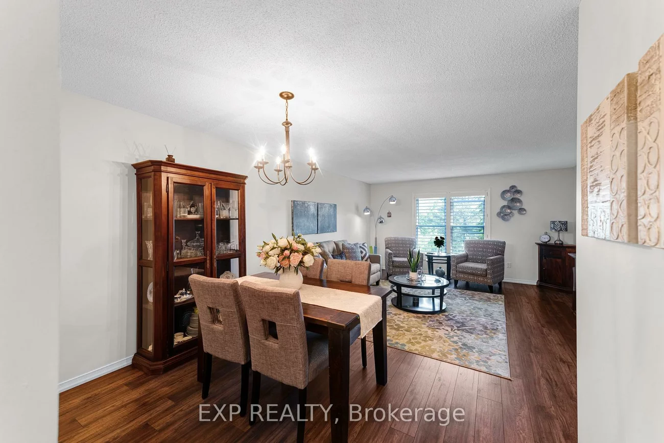 115, Main, Central Newmarket, Newmarket