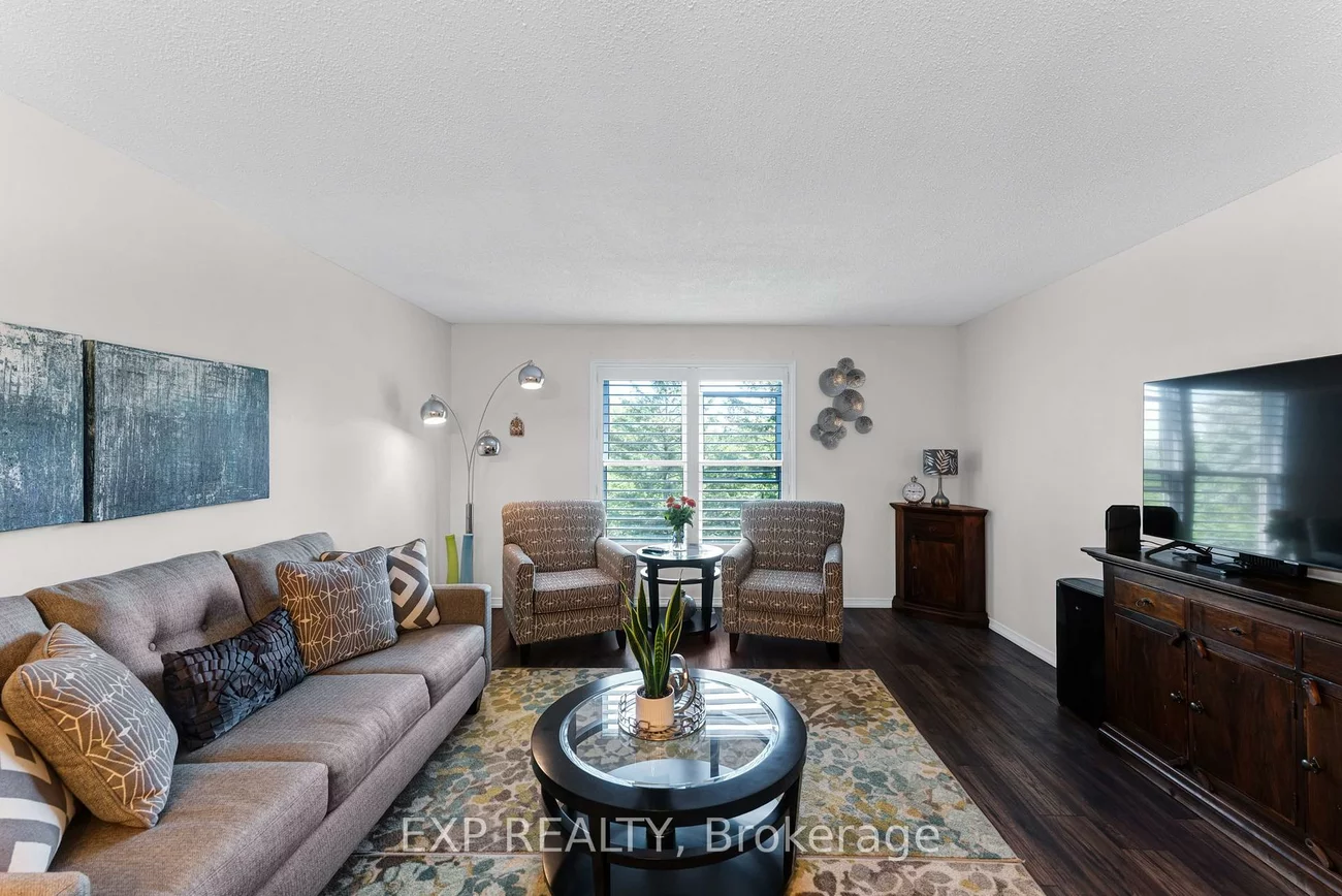 115, Main, Central Newmarket, Newmarket