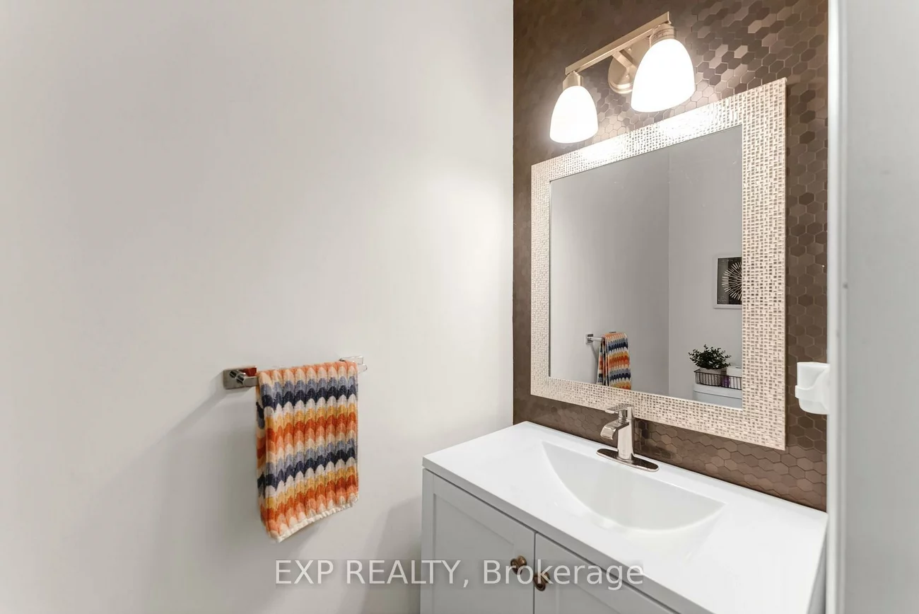 115, Main, Central Newmarket, Newmarket