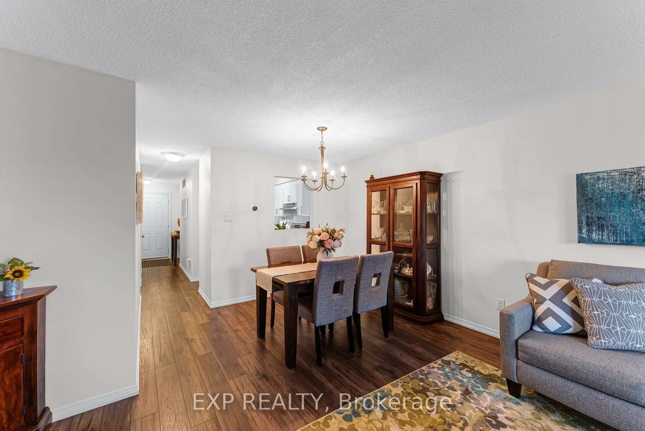 115, Main, Central Newmarket, Newmarket