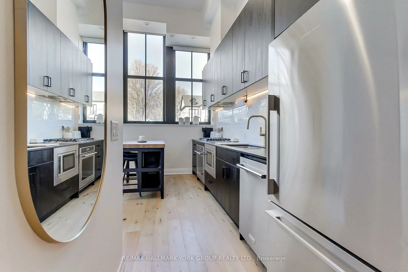 400, Park, Central Newmarket, Newmarket