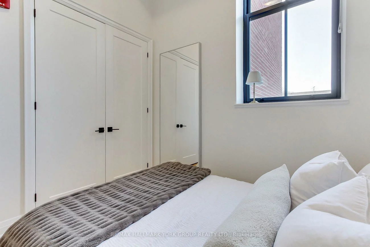 400, Park, Central Newmarket, Newmarket