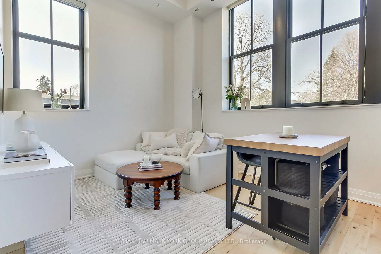 400, Park, Central Newmarket, Newmarket