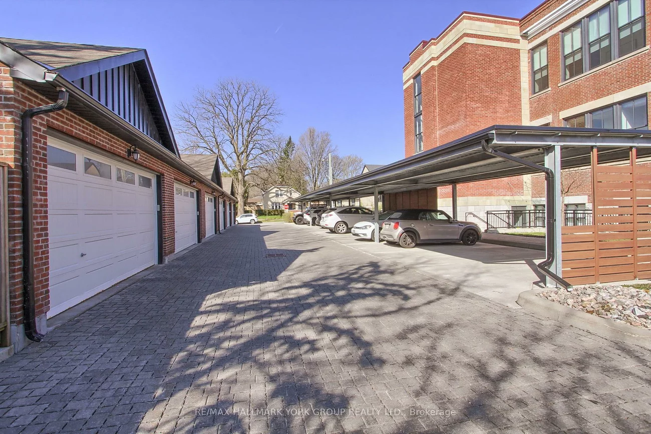 400, Park, Central Newmarket, Newmarket