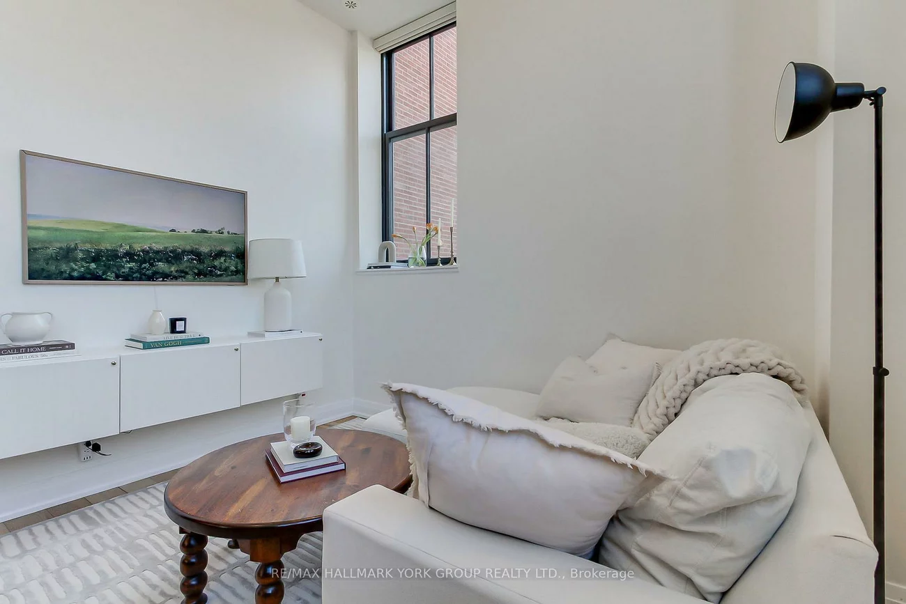 400, Park, Central Newmarket, Newmarket